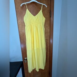 Eyeshadow Yellow Dress